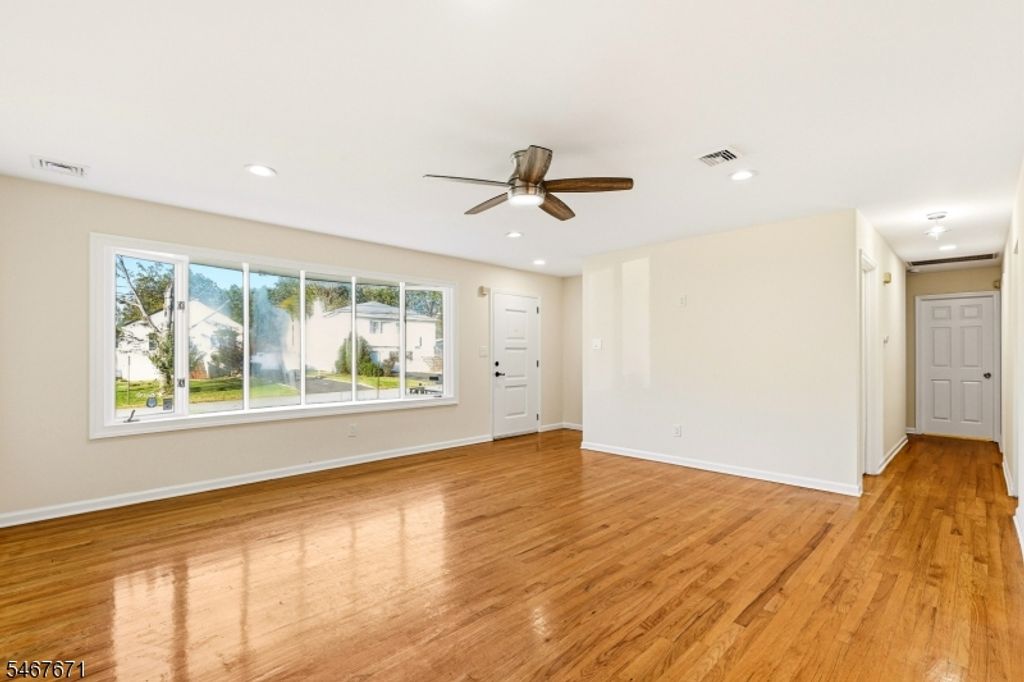 45 N Laurel Ave, Woodbridge Twp., NJ 08830 — photo 5