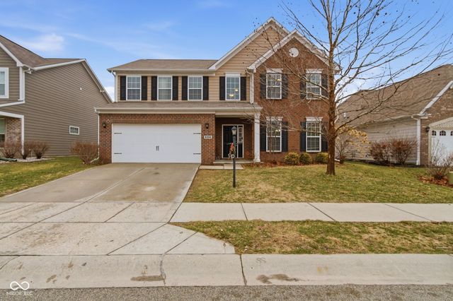 6314 Silver Leaf Drive, Zionsville, IN 46077