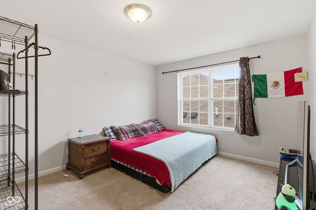 6314 Silver Leaf Drive, Zionsville, IN 46077