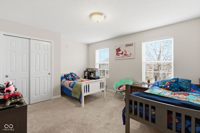 6314 Silver Leaf Drive, Zionsville, IN 46077