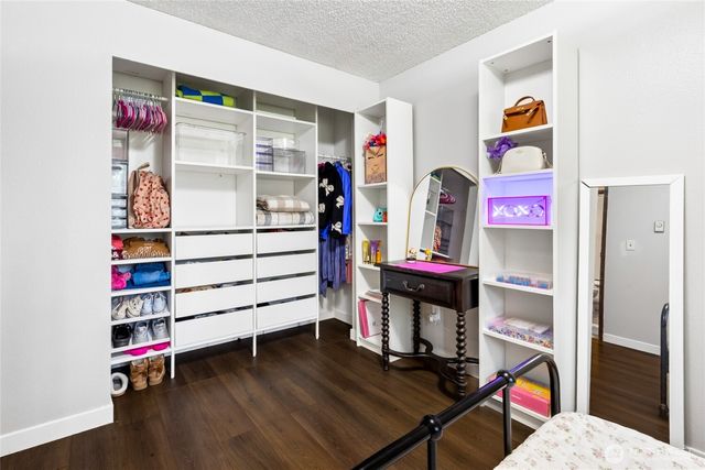 8915 Quinault Drive NE, Olympia, WA 98516