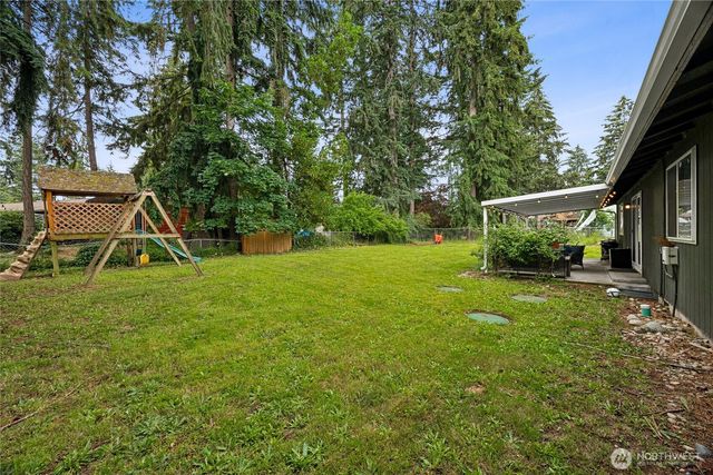 8915 Quinault Drive NE, Olympia, WA 98516