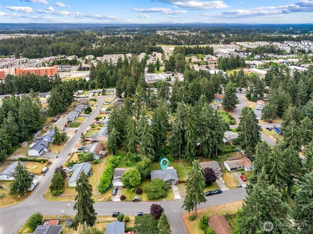 8915 Quinault Drive NE, Olympia, WA 98516