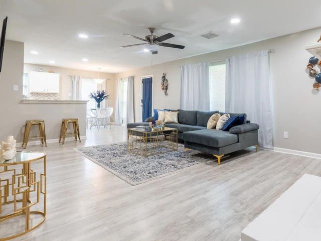 2005 Village Park Drive, Missouri City, TX 77489