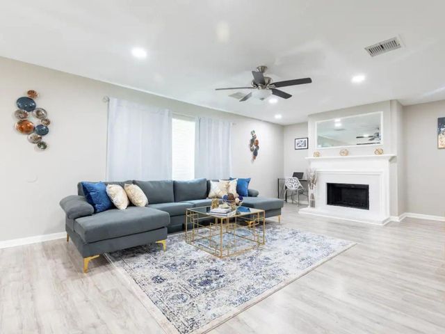 2005 Village Park Drive, Missouri City, TX 77489