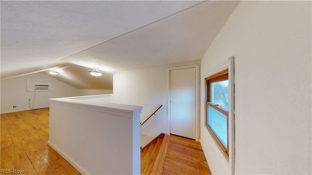 1457 Hocking Road, Little Hocking, OH 45742