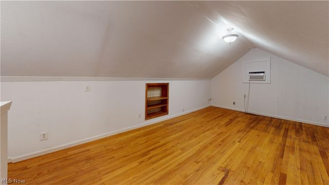 1457 Hocking Road, Little Hocking, OH 45742