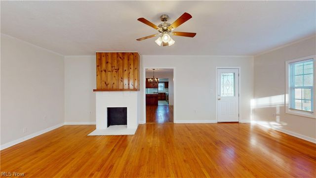 1457 Hocking Road, Little Hocking, OH 45742