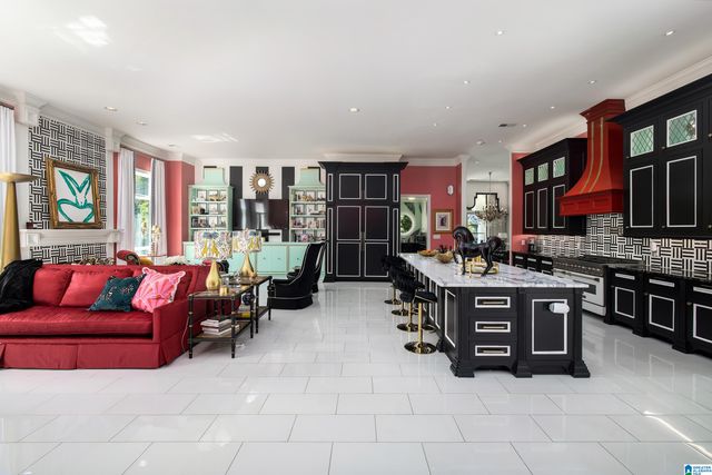 3525 SHANDWICK PLACE, Hoover, AL 35242