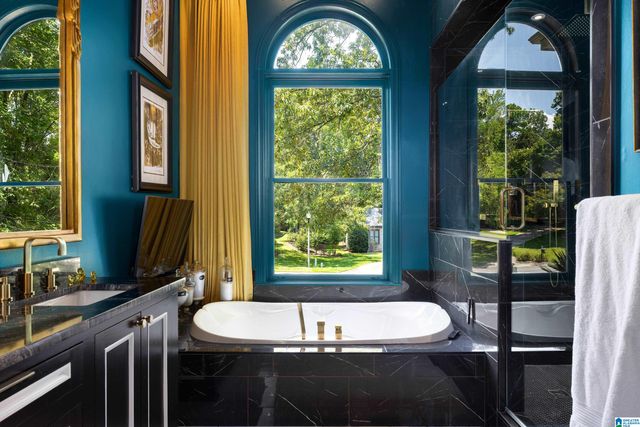 3525 SHANDWICK PLACE, Hoover, AL 35242