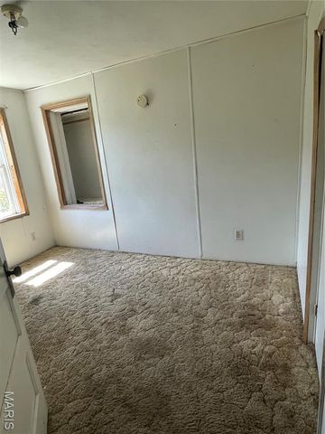 813 E Jack Street, Salem, MO 65560