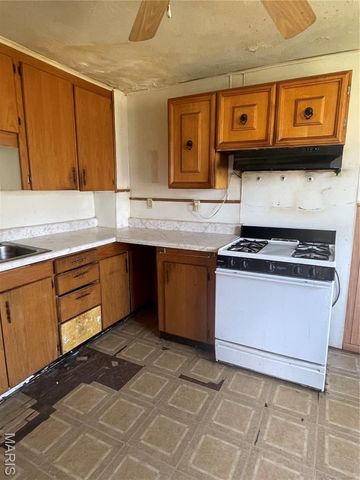 813 E Jack Street, Salem, MO 65560