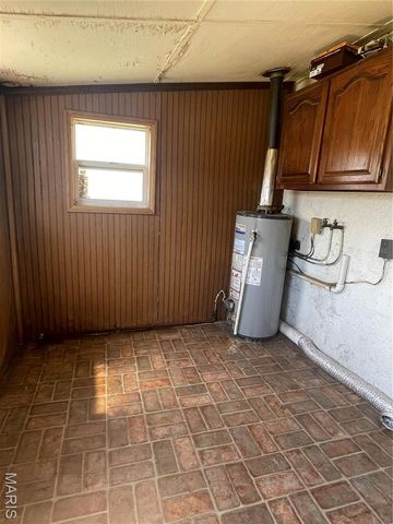 813 E Jack Street, Salem, MO 65560