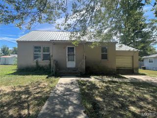 813 E Jack Street, Salem, MO 65560