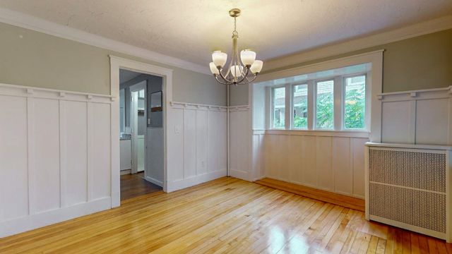 54 Beeching St Left, Worcester, MA 01602