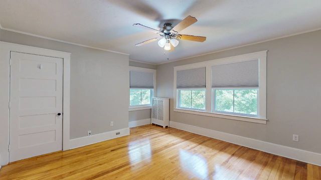 54 Beeching St Left, Worcester, MA 01602