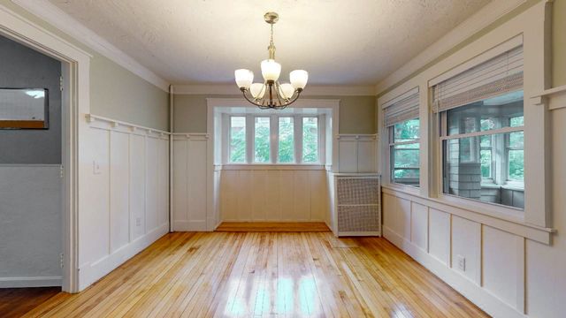 54 Beeching St Left, Worcester, MA 01602