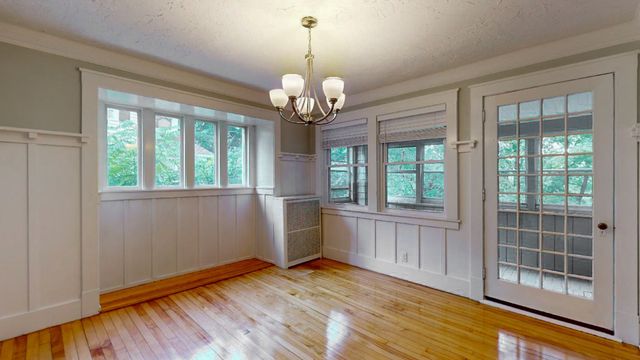 54 Beeching St Left, Worcester, MA 01602