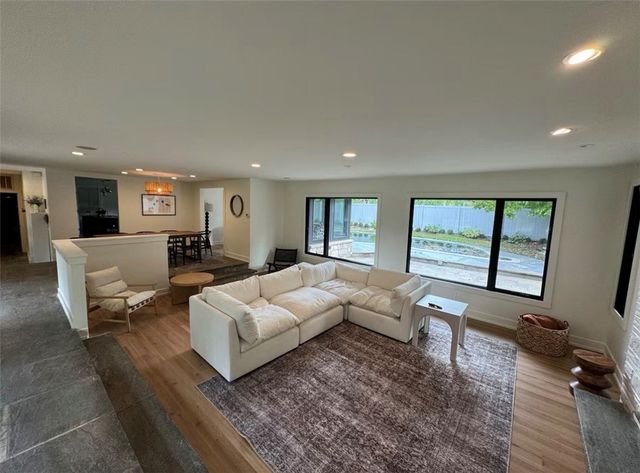 220 Thackery Road, Brighton, NY 14610