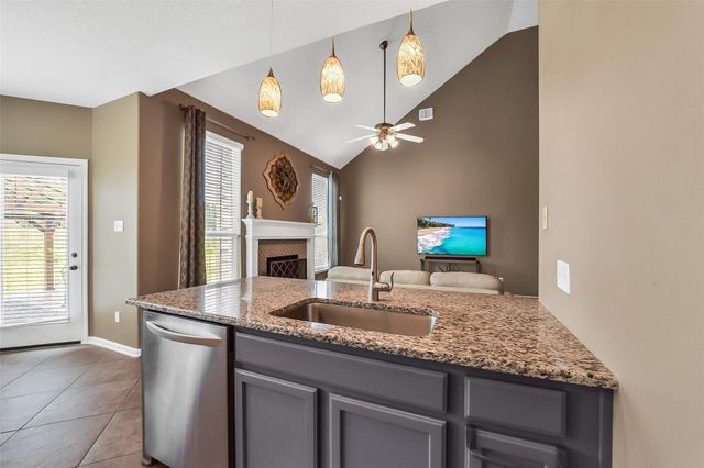 16806 Harbor Mist Court, Crosby, TX 77532