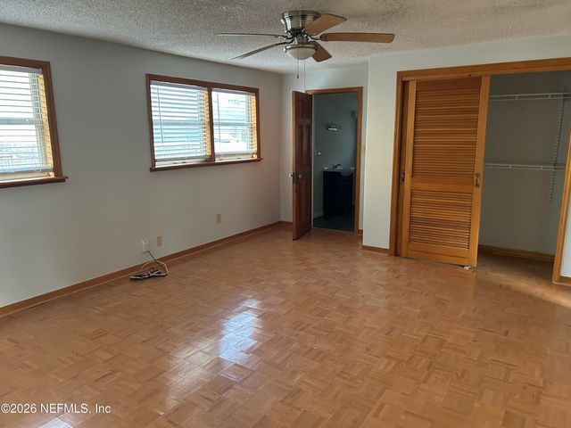 138 12TH Avenue S, Jacksonville Beach, FL 32250