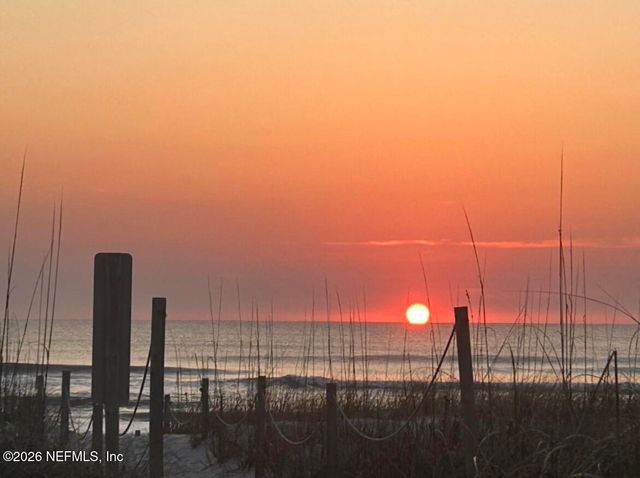 138 12TH Avenue S, Jacksonville Beach, FL 32250