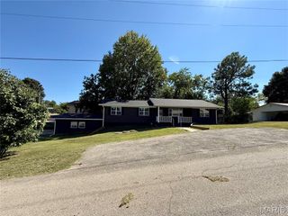 2801 Bedoll Avenue, Poplar Bluff, MO 63901