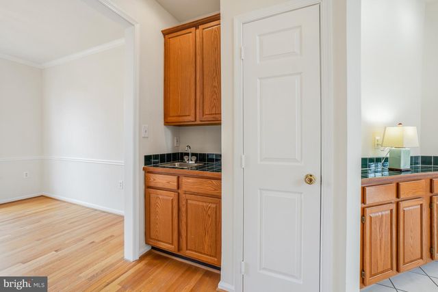 5 DRISCOLL CT, Gaithersburg, MD 20878