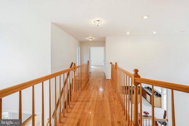 5 DRISCOLL CT, Gaithersburg, MD 20878