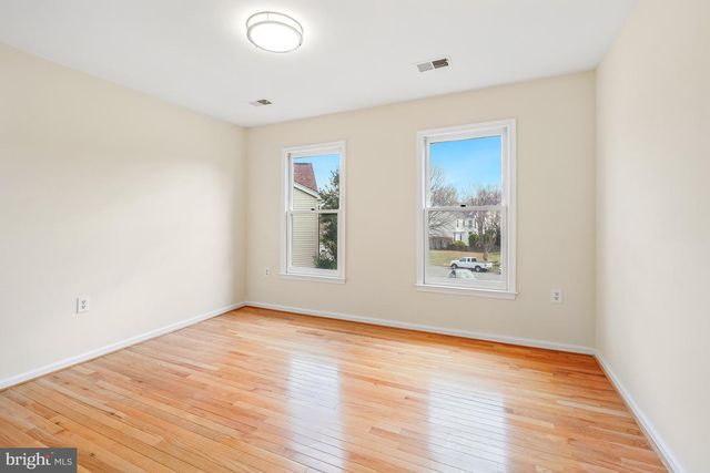 5 DRISCOLL CT, Gaithersburg, MD 20878