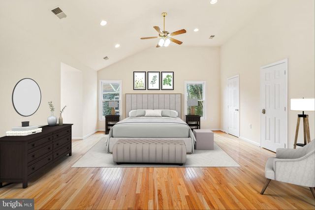 5 DRISCOLL CT, Gaithersburg, MD 20878