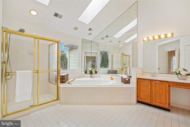 5 DRISCOLL CT, Gaithersburg, MD 20878