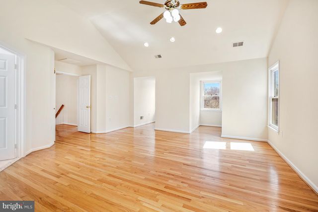 5 DRISCOLL CT, Gaithersburg, MD 20878