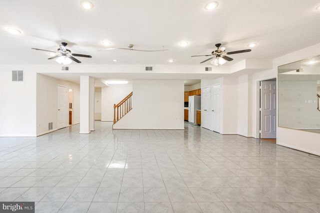 5 DRISCOLL CT, Gaithersburg, MD 20878