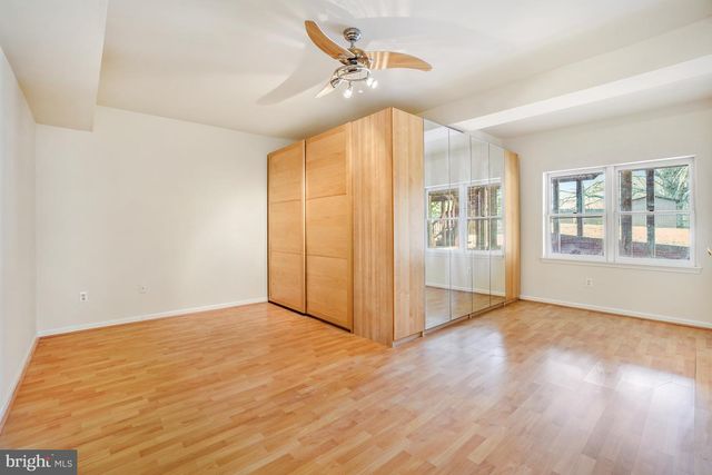 5 DRISCOLL CT, Gaithersburg, MD 20878