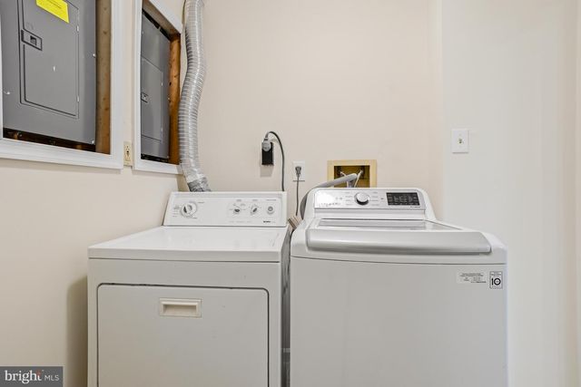 5 DRISCOLL CT, Gaithersburg, MD 20878