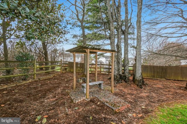 5 DRISCOLL CT, Gaithersburg, MD 20878