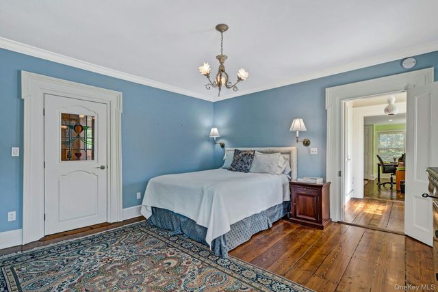 15405 Main Road, Mattituck, NY 11952