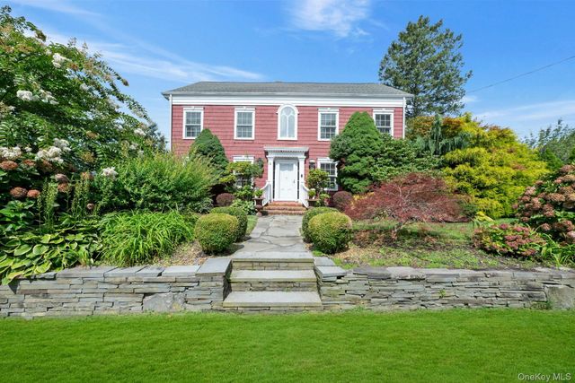15405 Main Road, Mattituck, NY 11952