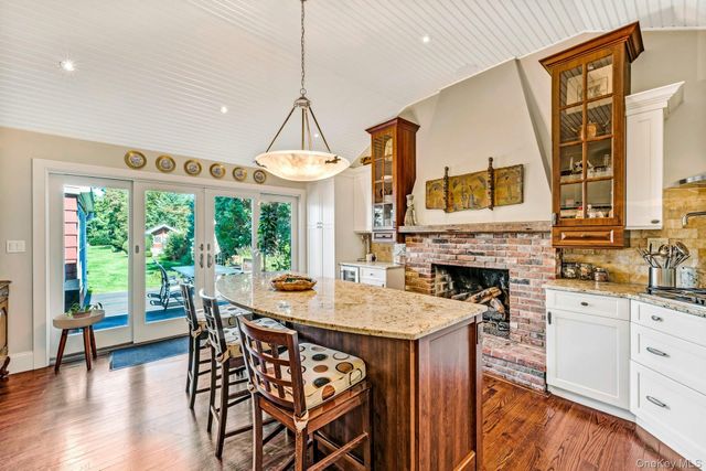 15405 Main Road, Mattituck, NY 11952