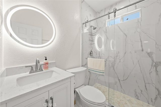 13533 Terra Bella, Pacoima, CA 91331