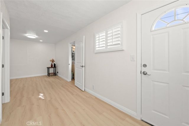 13533 Terra Bella, Pacoima, CA 91331