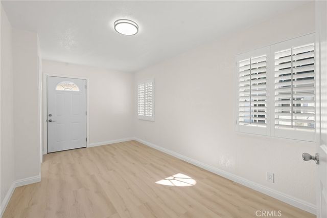 13533 Terra Bella, Pacoima, CA 91331