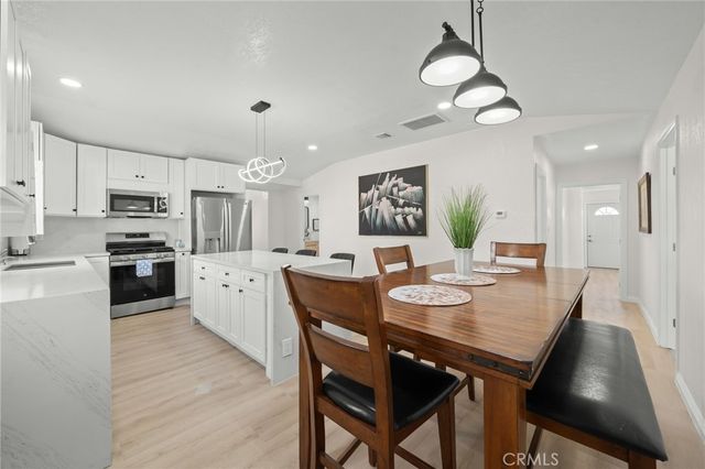 13533 Terra Bella, Pacoima, CA 91331