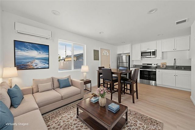 13533 Terra Bella, Pacoima, CA 91331