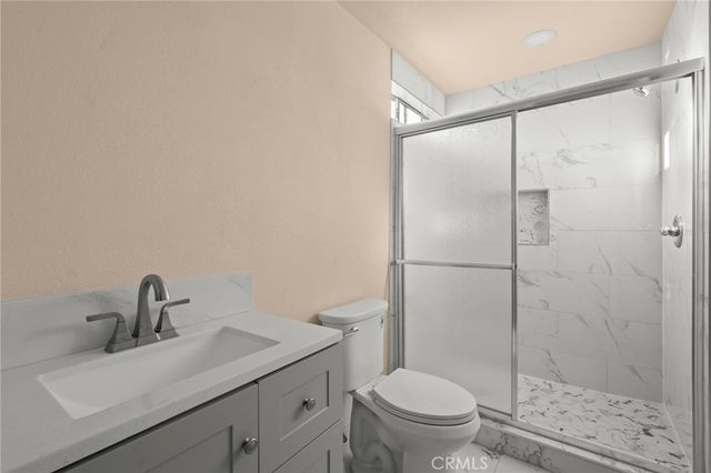 13533 Terra Bella, Pacoima, CA 91331