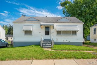 8143 Airport Road, Berkeley, MO 63134