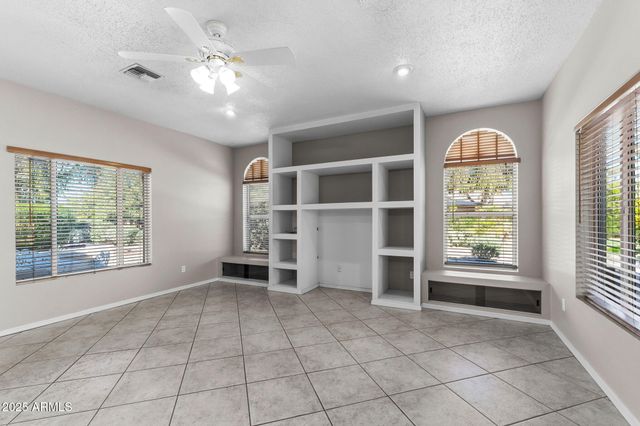 746 LEISURE WORLD --, Mesa, AZ 85206