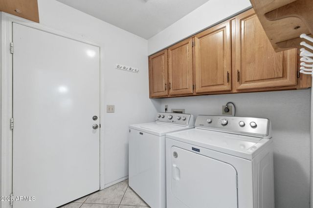 746 LEISURE WORLD --, Mesa, AZ 85206