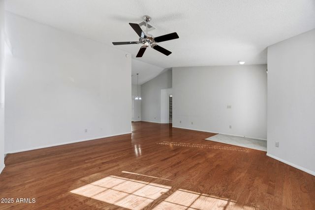 746 LEISURE WORLD --, Mesa, AZ 85206